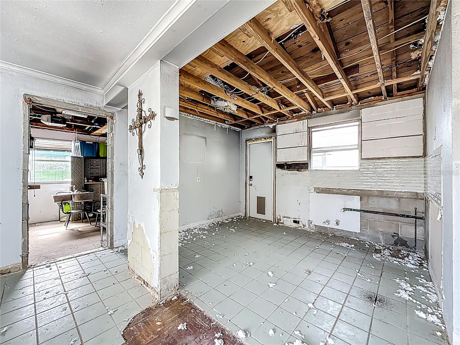 SURFSIDE SUB 3 - Residential