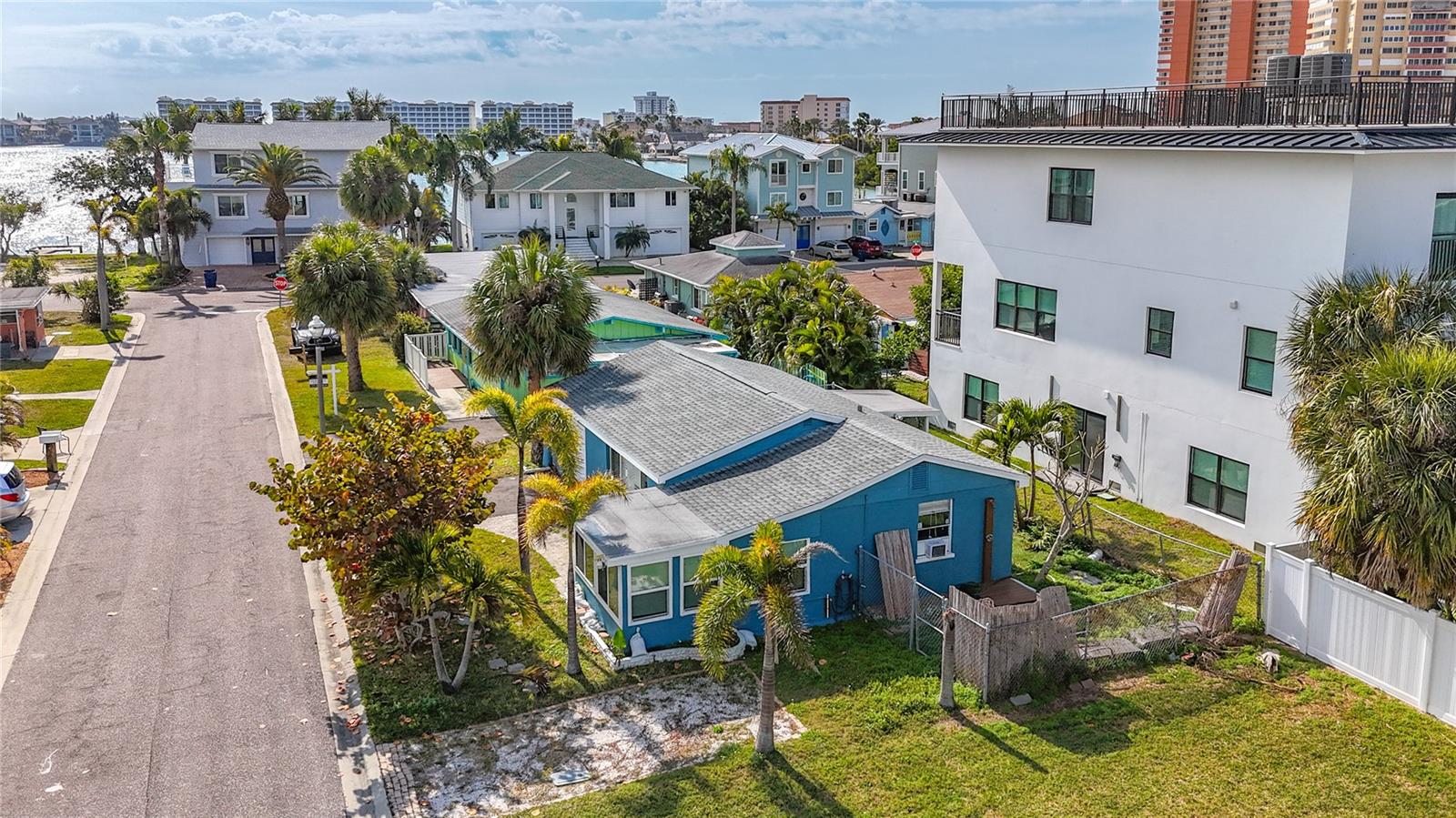 SURFSIDE SUB 3 - Residential