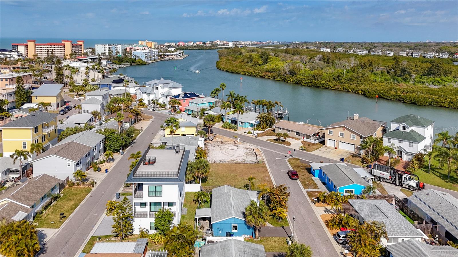 SURFSIDE SUB 3 - Residential