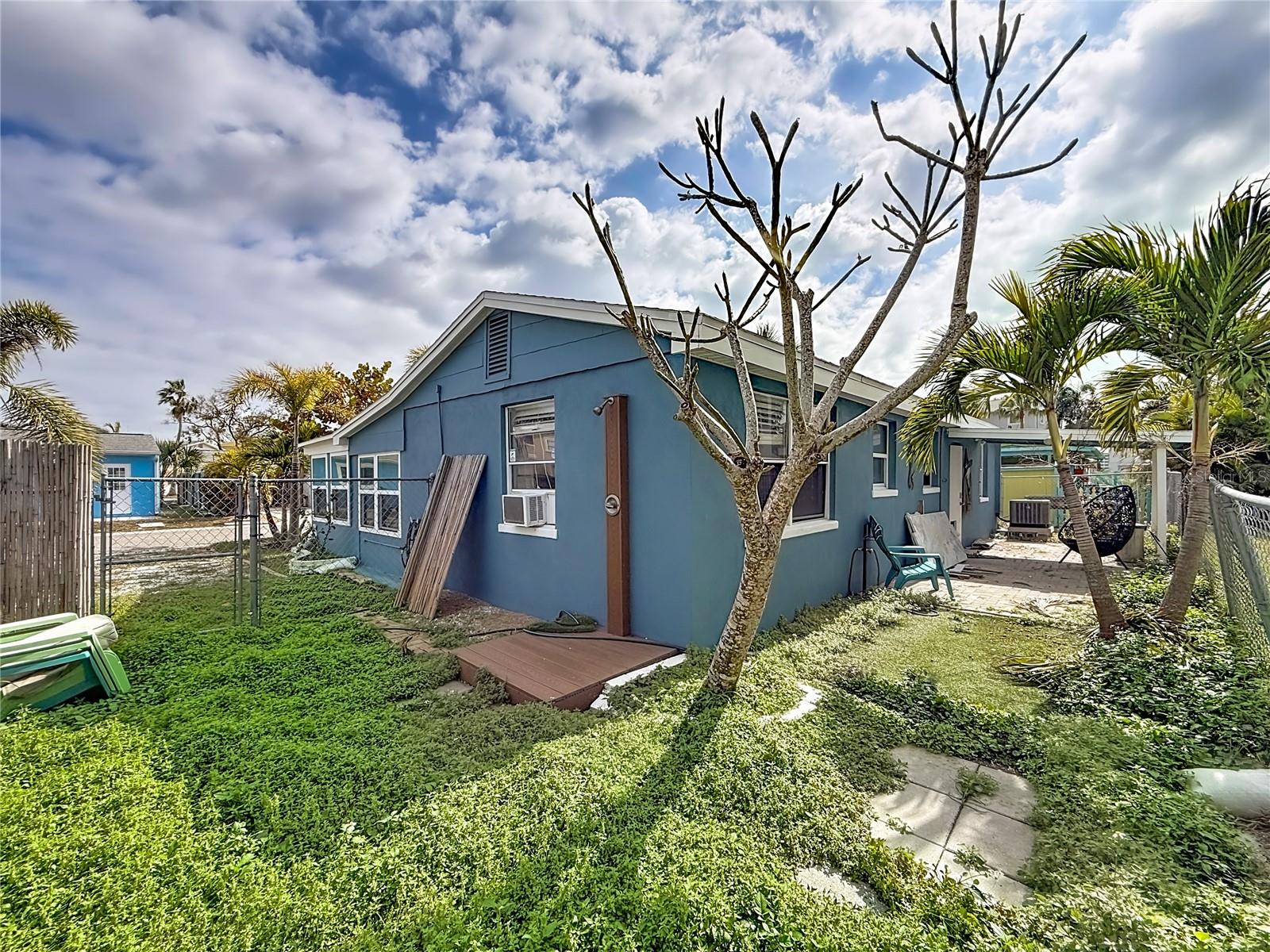 SURFSIDE SUB 3 - Residential