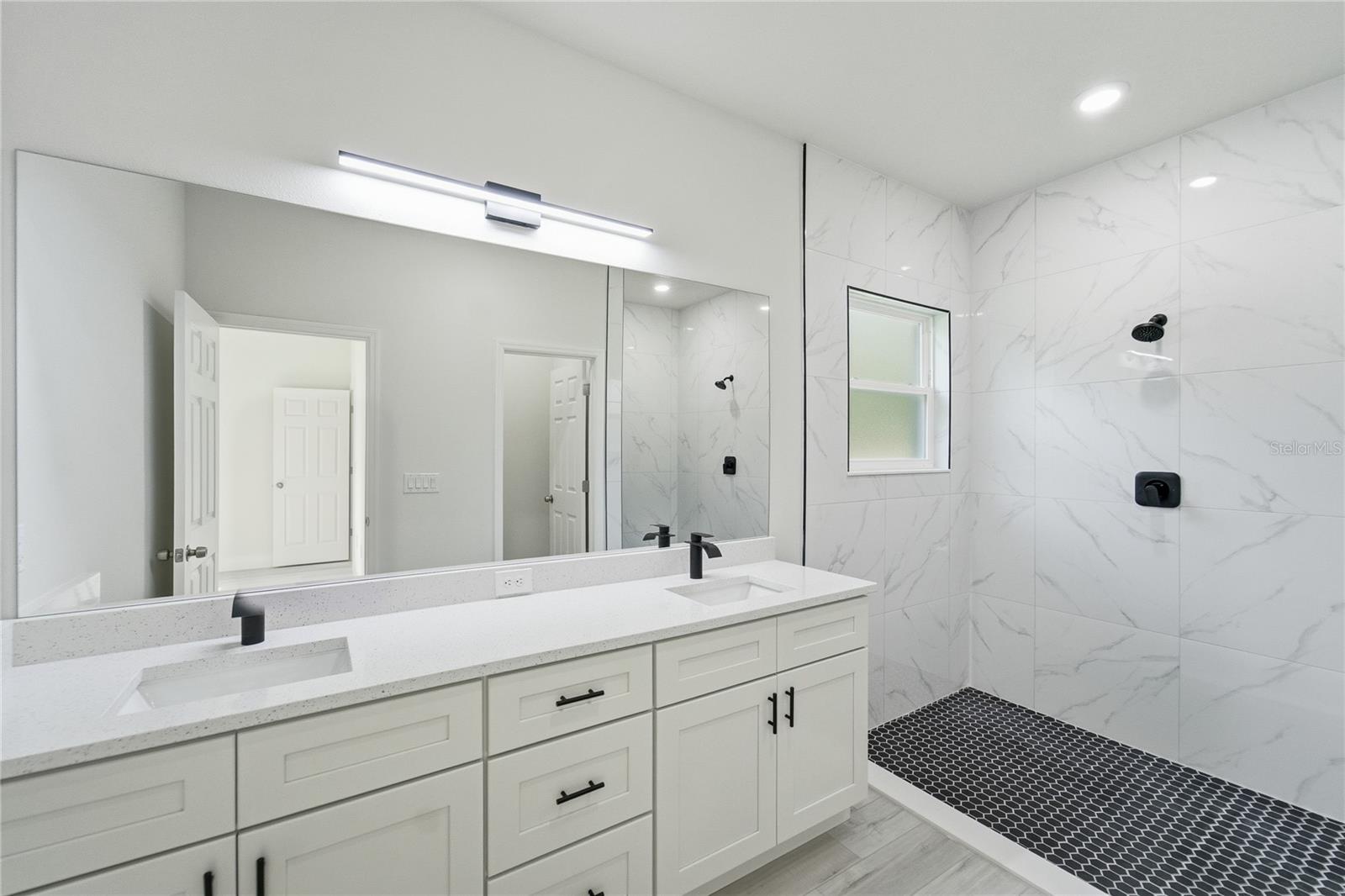 CITRUS SPGS UNIT 07 - Residential