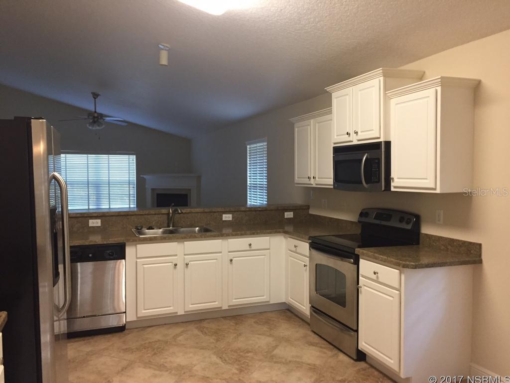 Coral Trace - Residential Lease