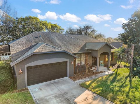 A home in EUSTIS