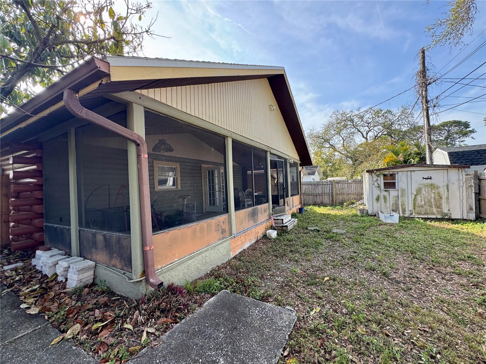 6700 67TH LANE N