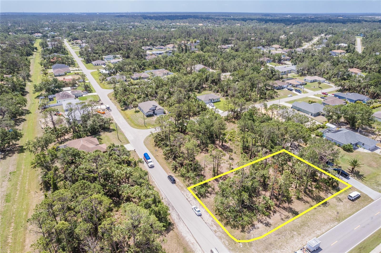 PORT CHARLOTTE SUB 07 - Land