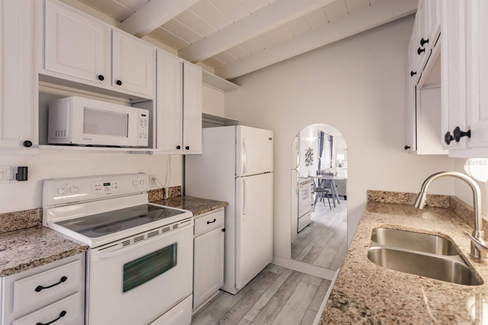 CASA MAR - Residential Lease