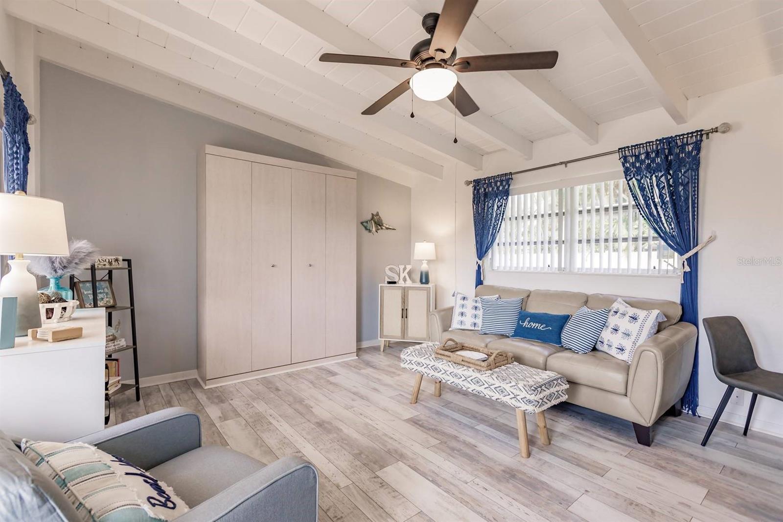 CASA MAR - Residential Lease