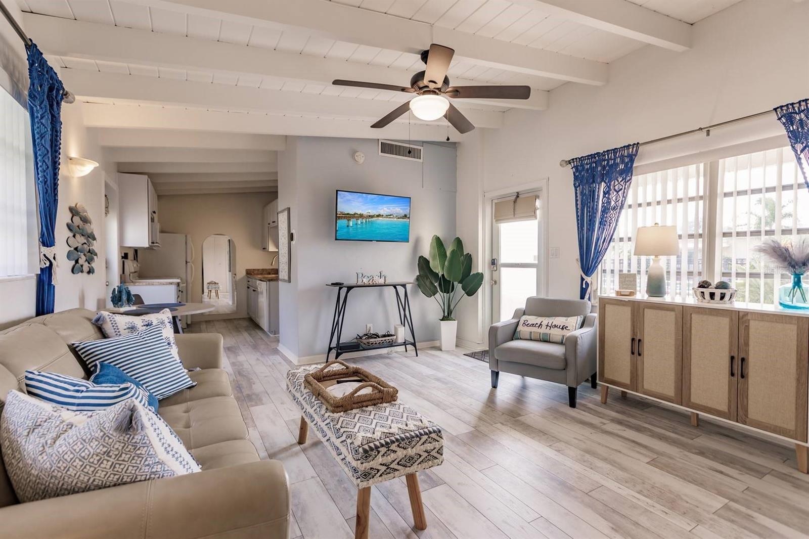 CASA MAR - Residential Lease