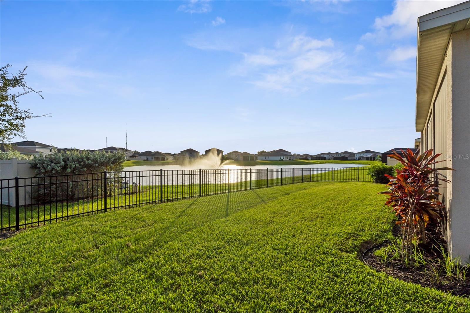 EVERGREEN ESTATES - Residential Lease