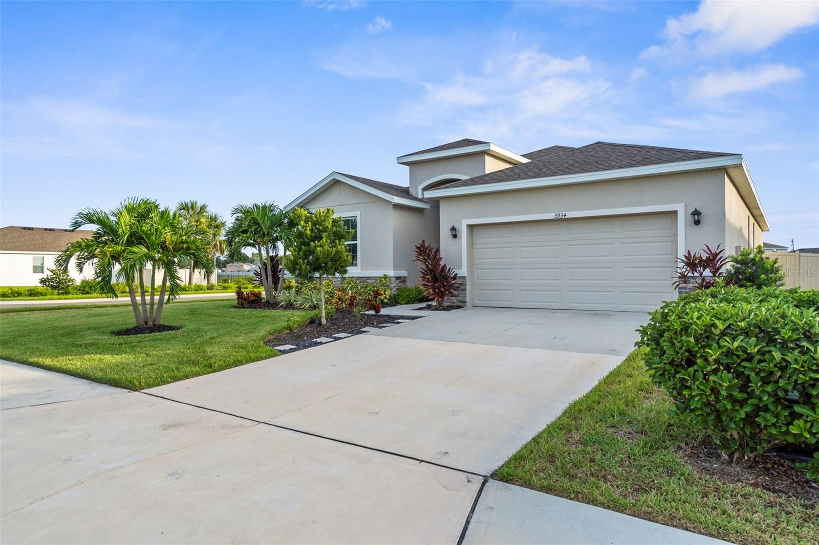 EVERGREEN ESTATES - Residential Lease