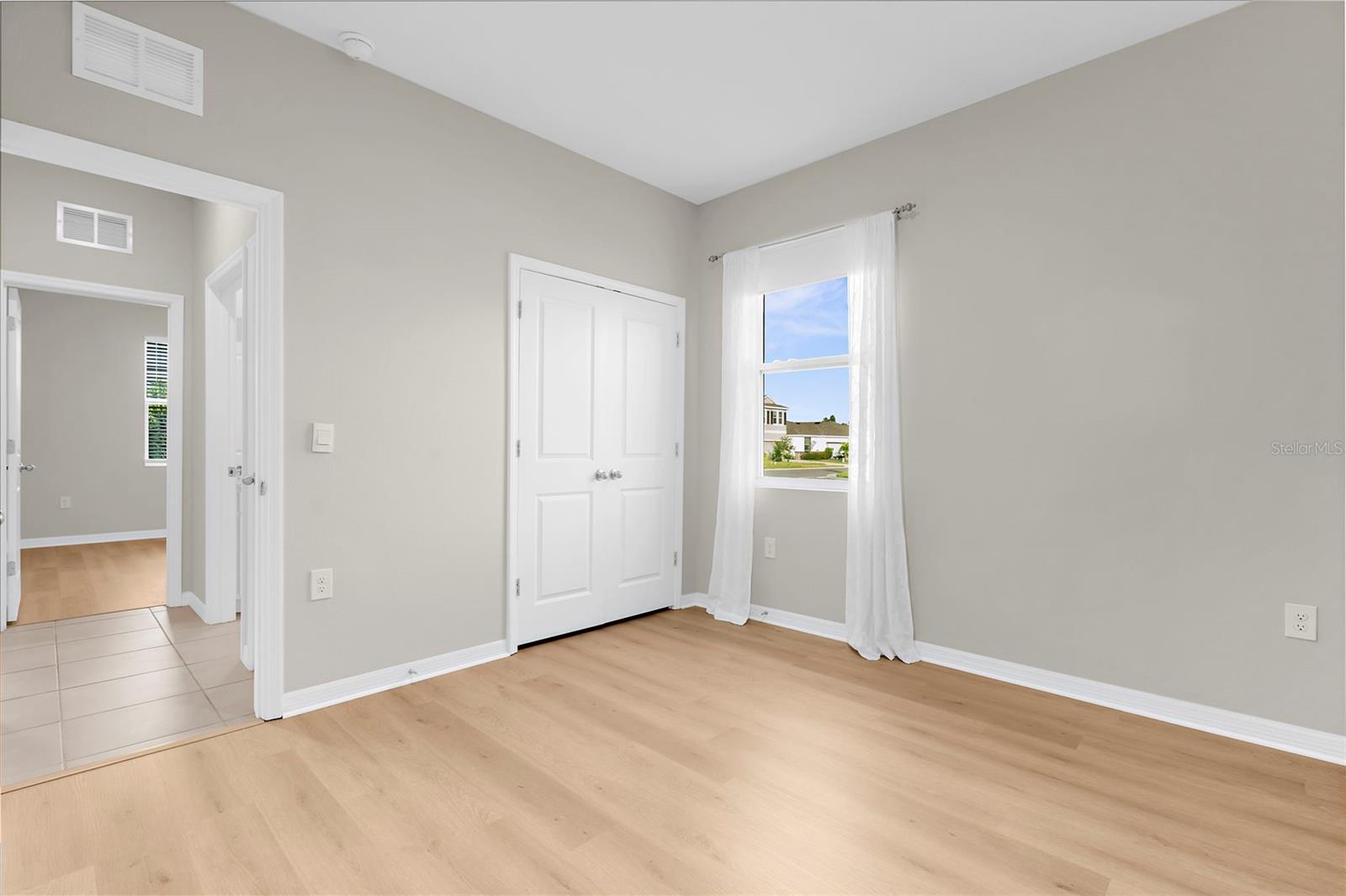 EVERGREEN ESTATES - Residential Lease