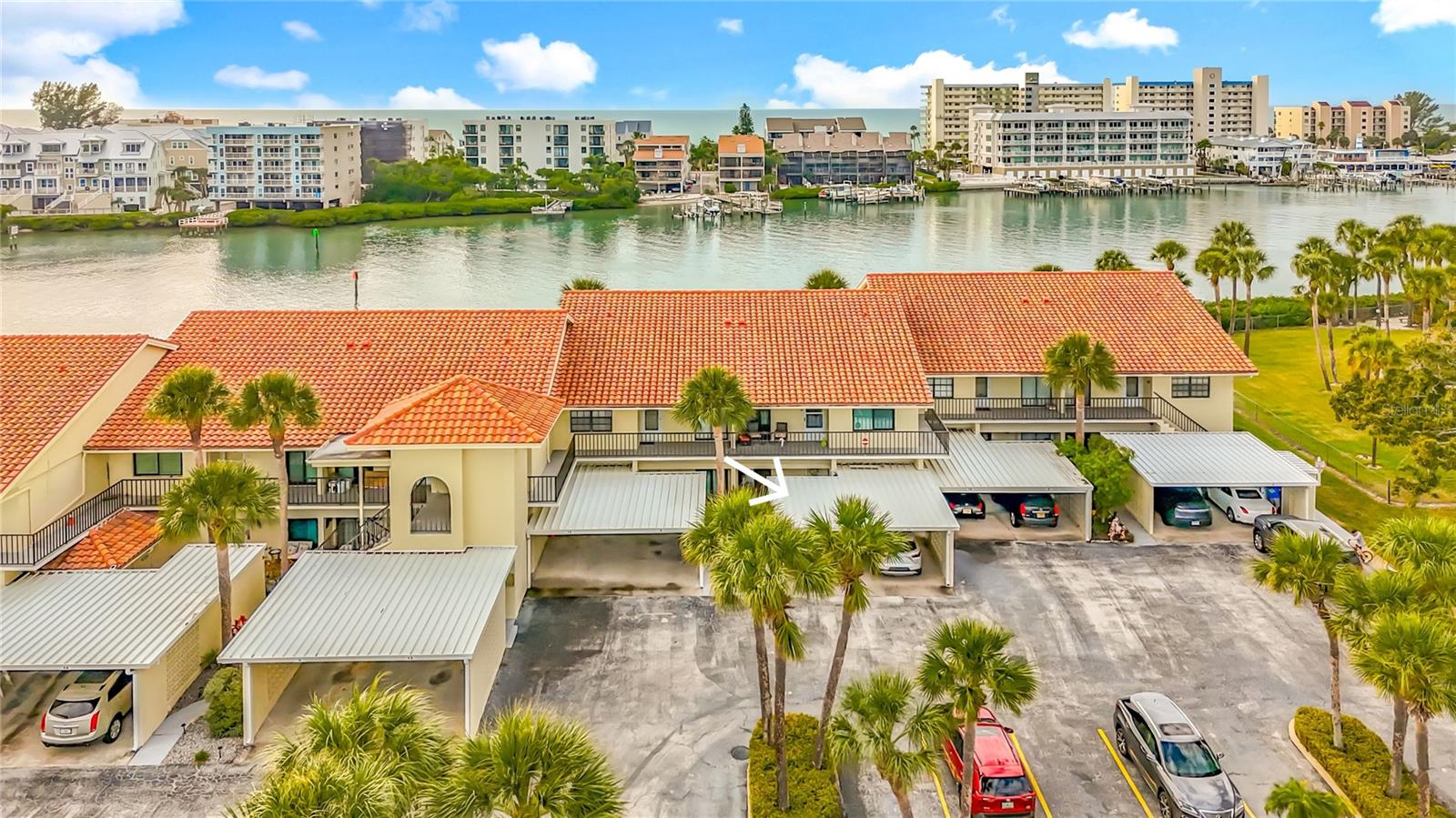 IMPERIAL POINT CONDO - Residential