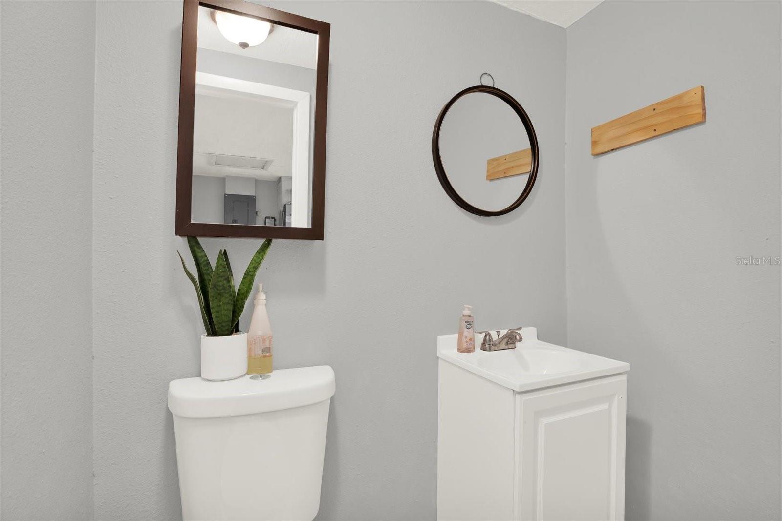 ALOHA GARDENS - Residential Lease