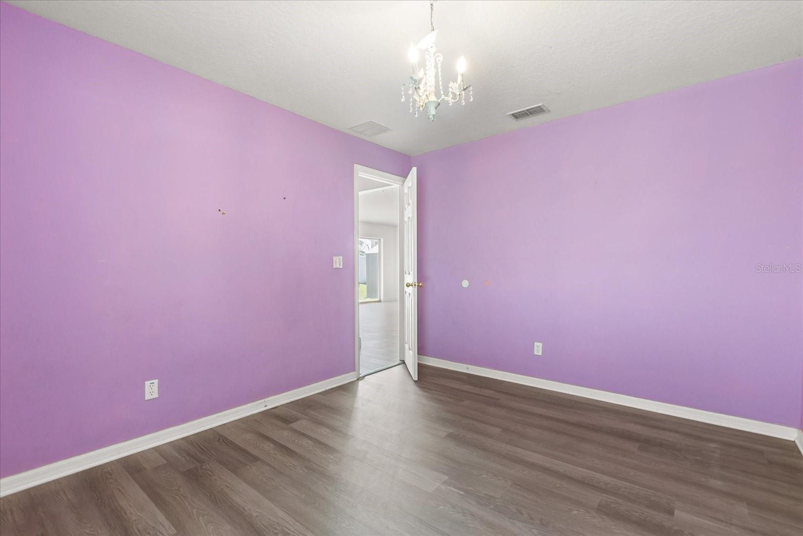 DORAL POINTE - Residential