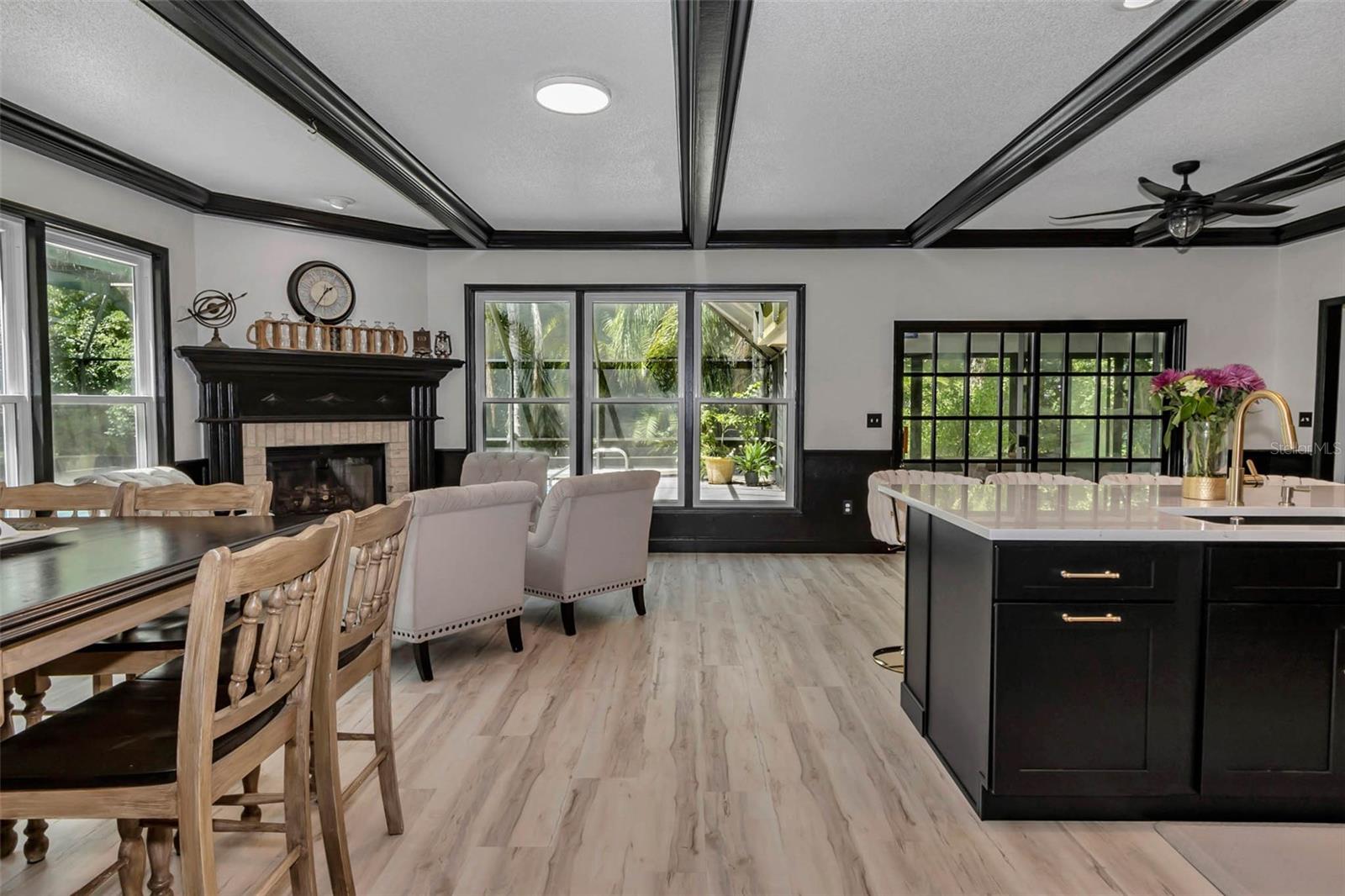 BREAKAWAY TRAILS PH 01 UNIT 01 - Residential