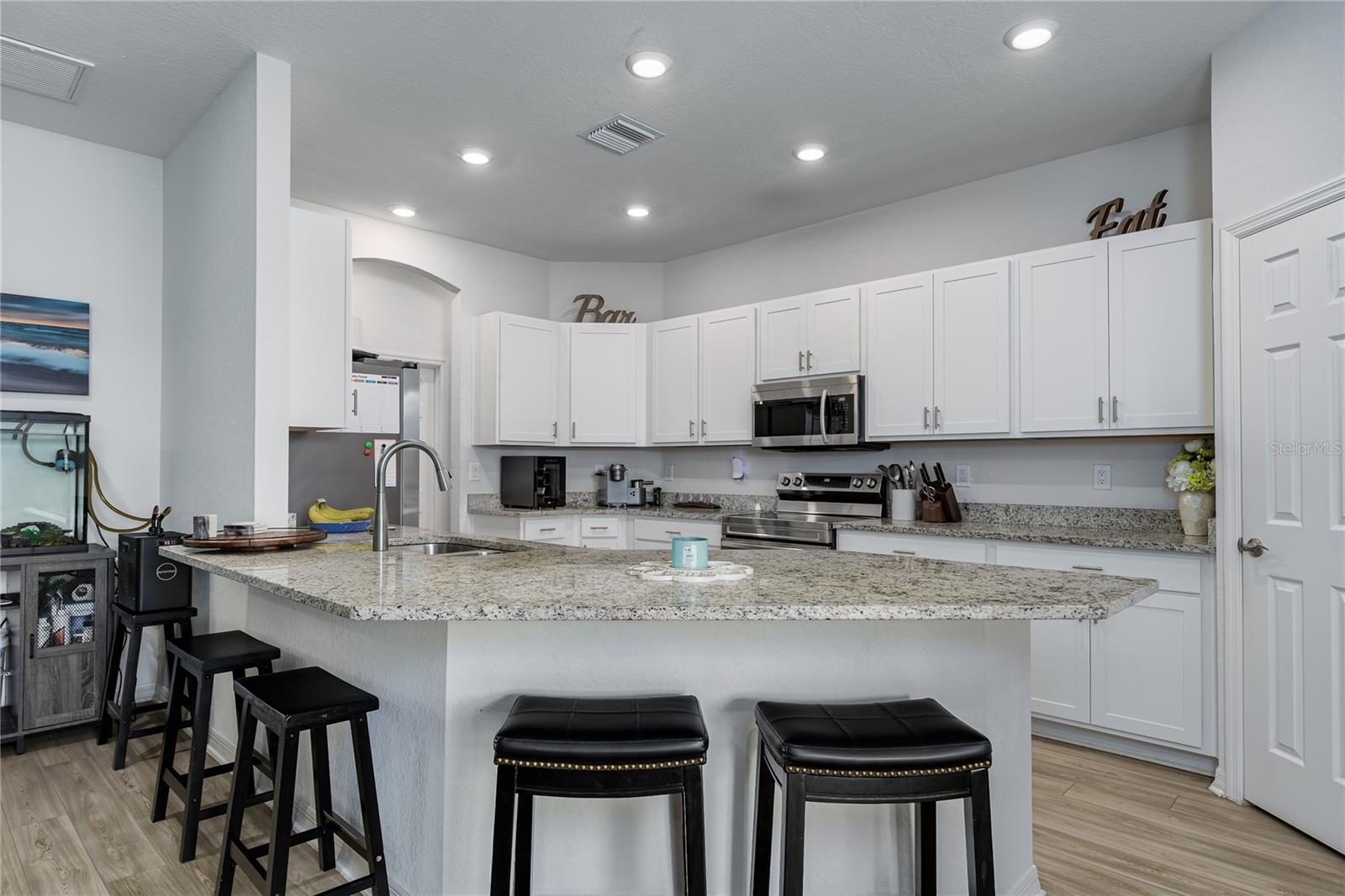 AVIARY AT RUTLAND RANCH - Residential Lease