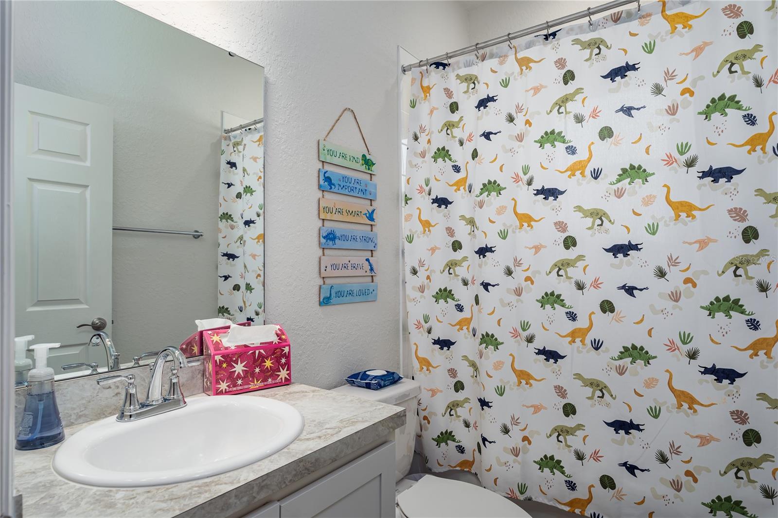 AVIARY AT RUTLAND RANCH - Residential Lease