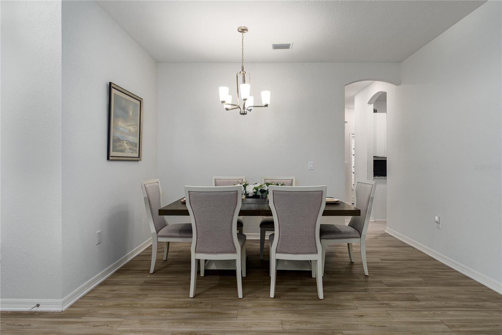 AVIARY AT RUTLAND RANCH - Residential Lease