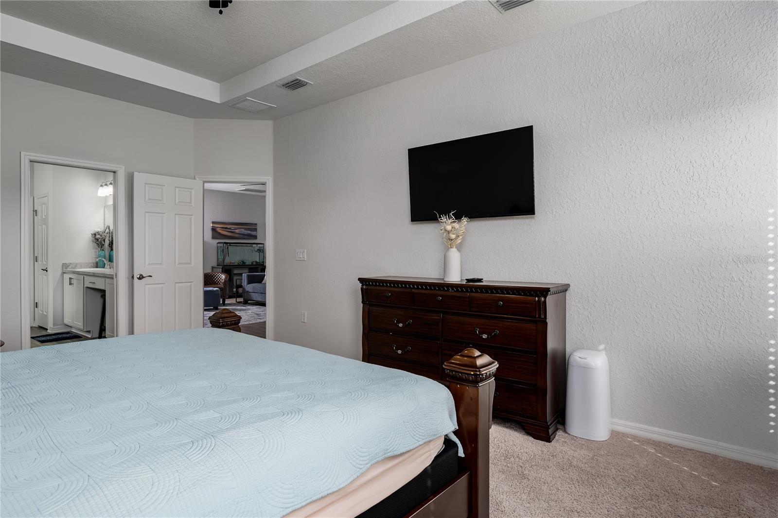 AVIARY AT RUTLAND RANCH - Residential Lease