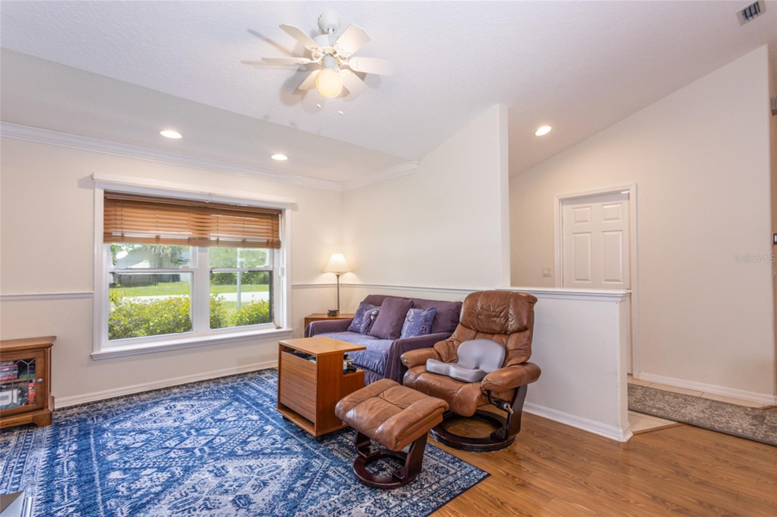 PINE LAKES - Residential