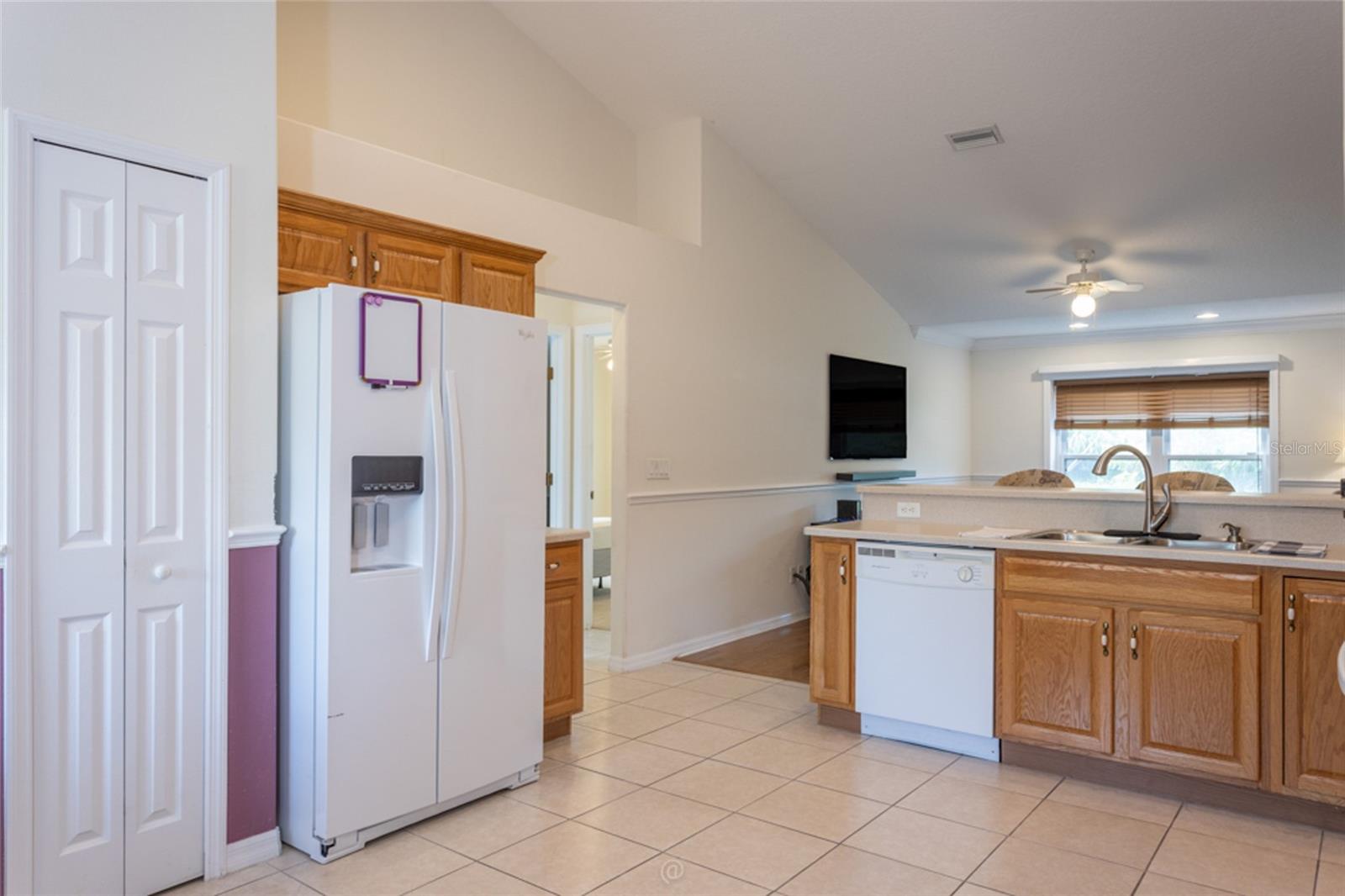 PINE LAKES - Residential