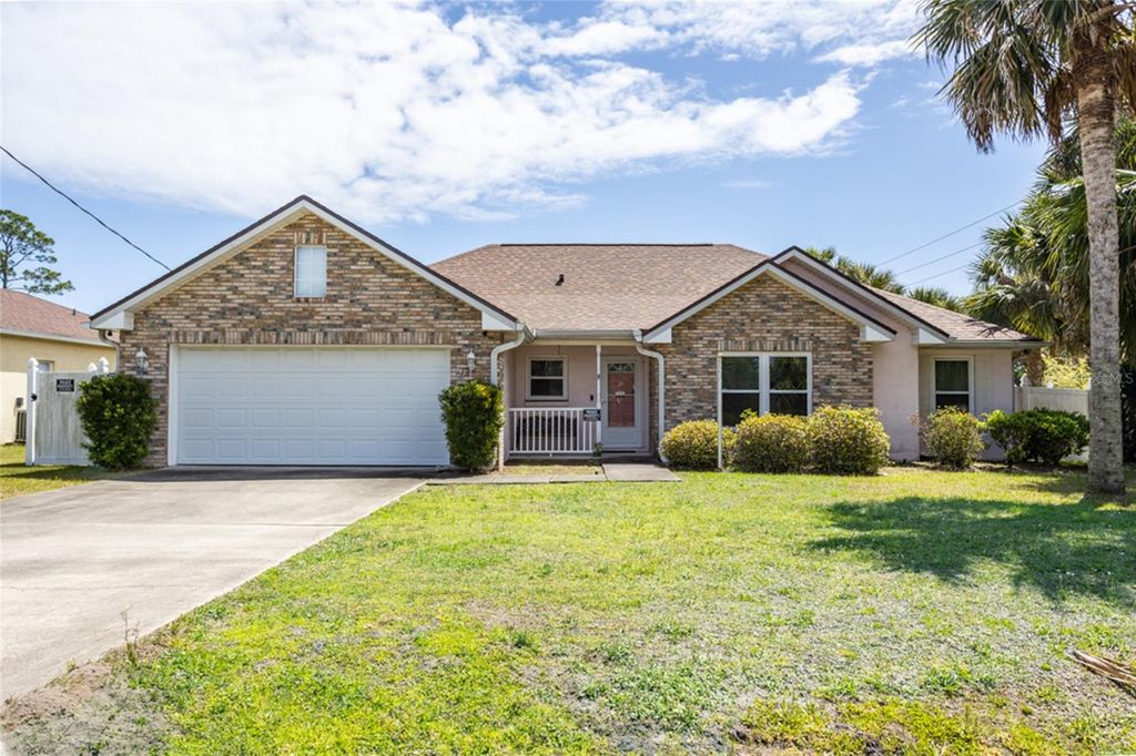 Photo of 127 Whippoorwill Drive, Palm Coast, FL 32164 (MLS # FC317404)