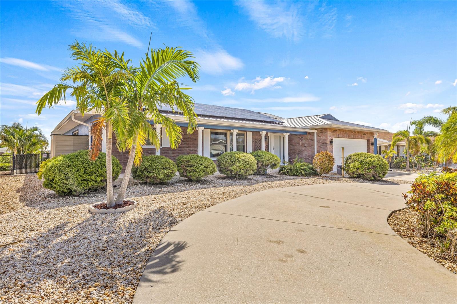 731 FLAMINGO DRIVE