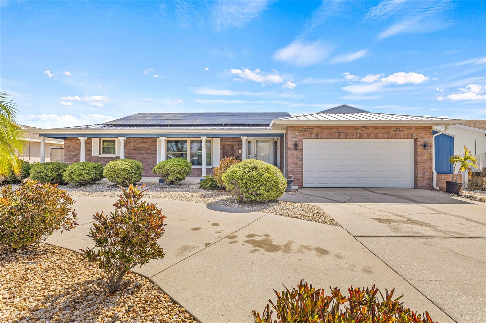 731 FLAMINGO DRIVE