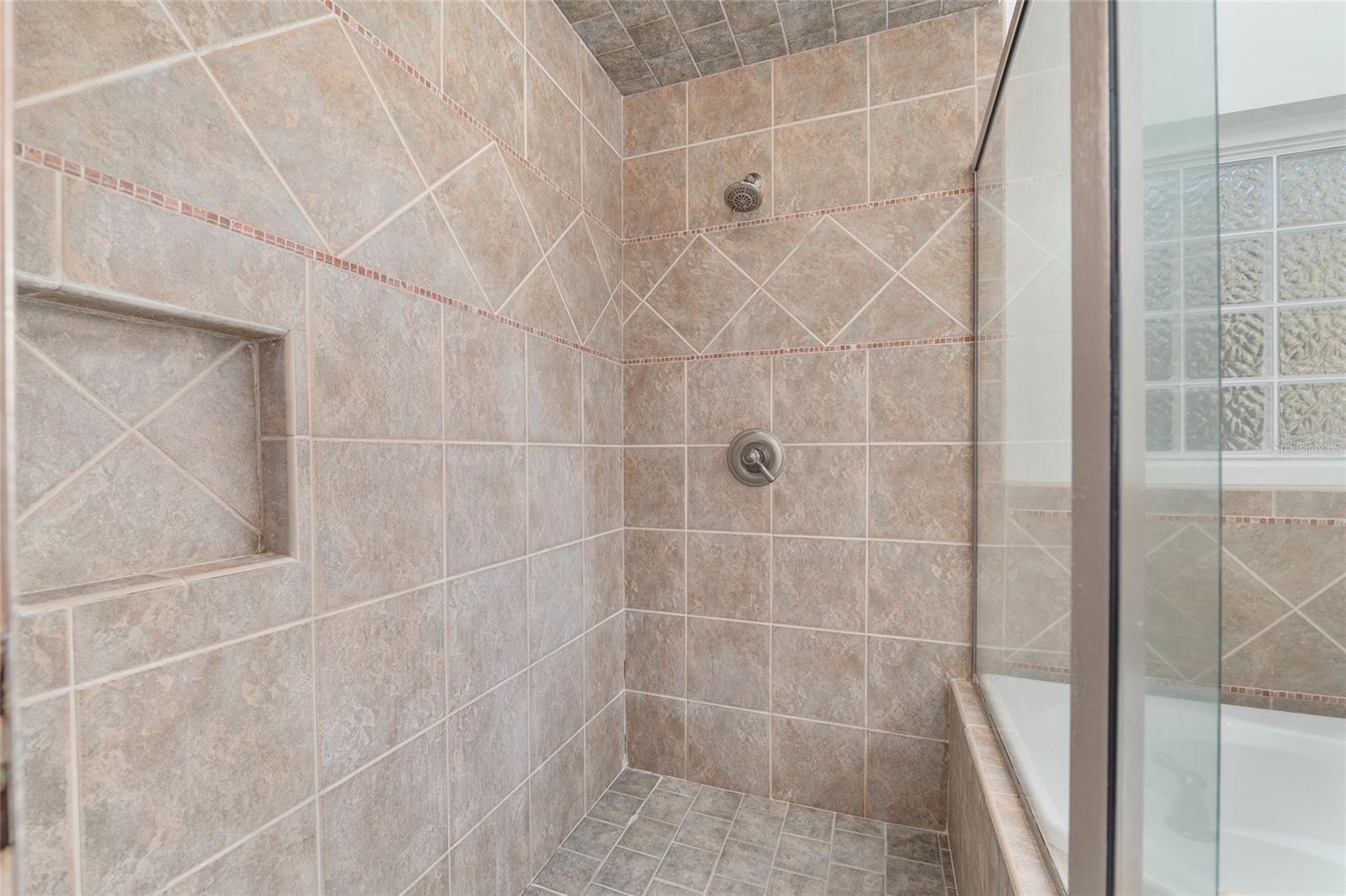 HAMMOCK THE - Residential