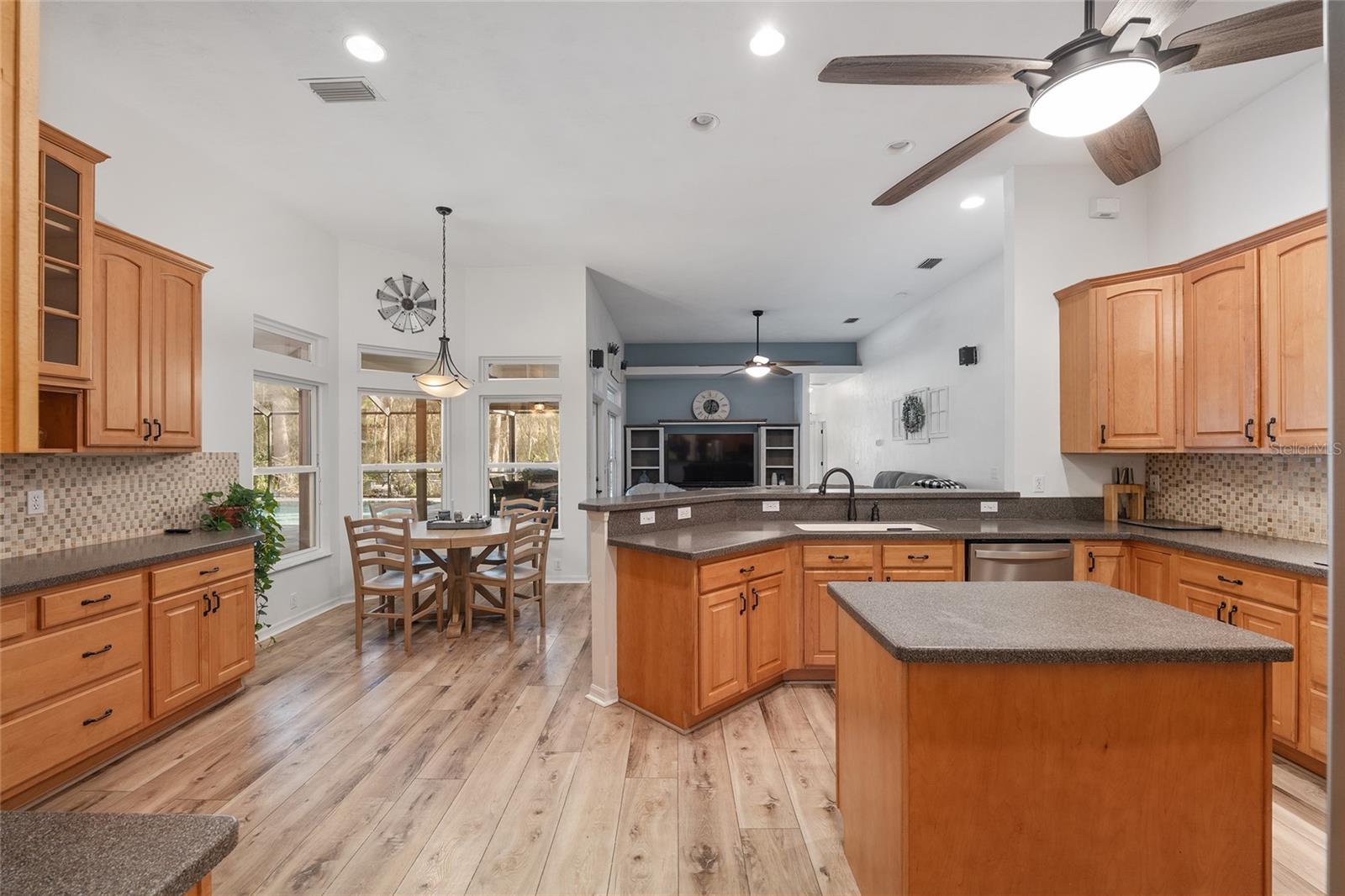 HAMMOCK THE - Residential