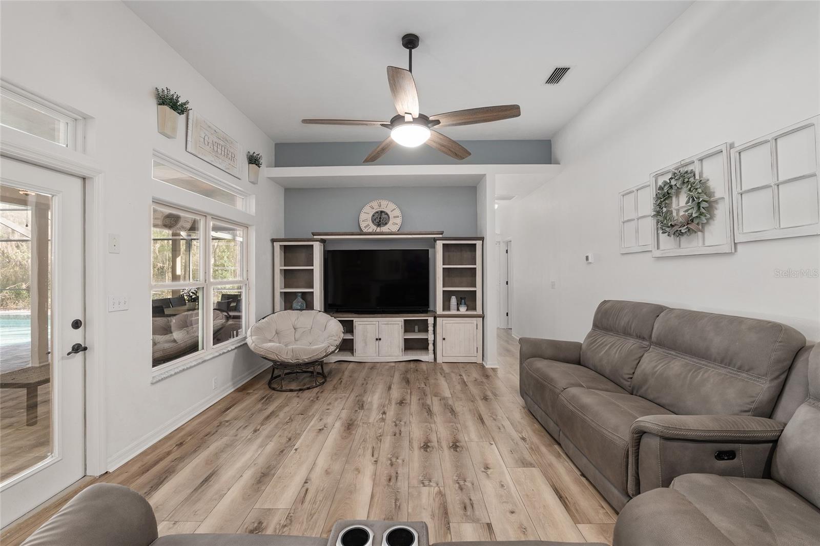 HAMMOCK THE - Residential