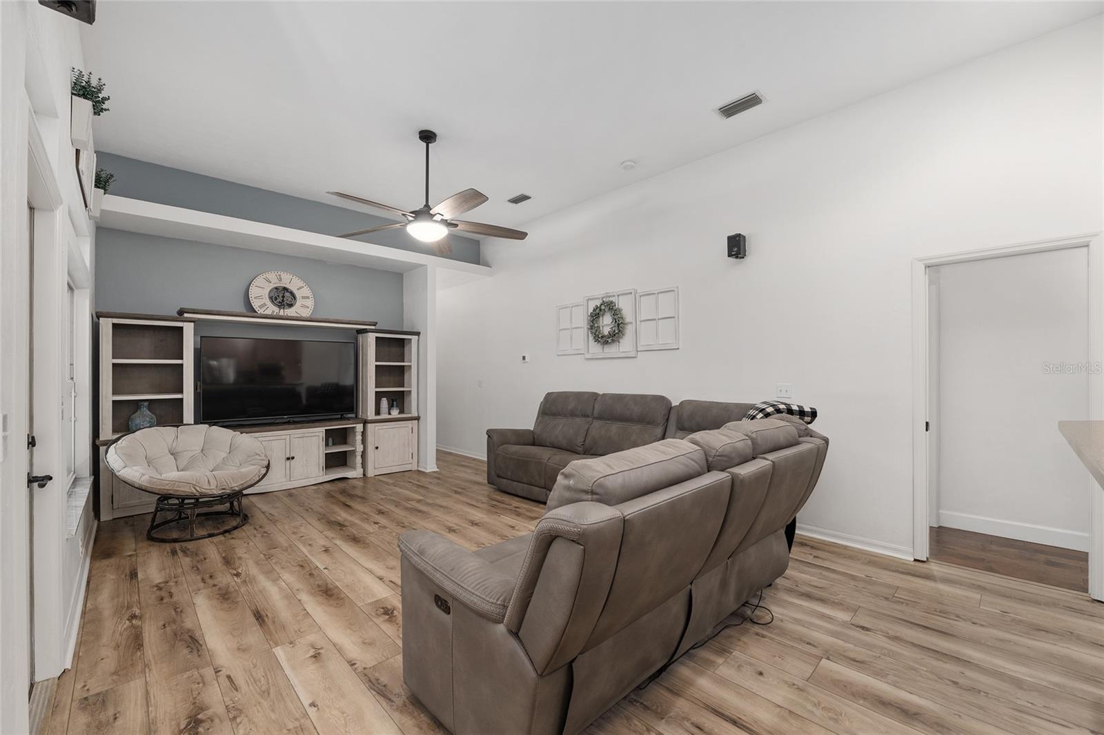 HAMMOCK THE - Residential