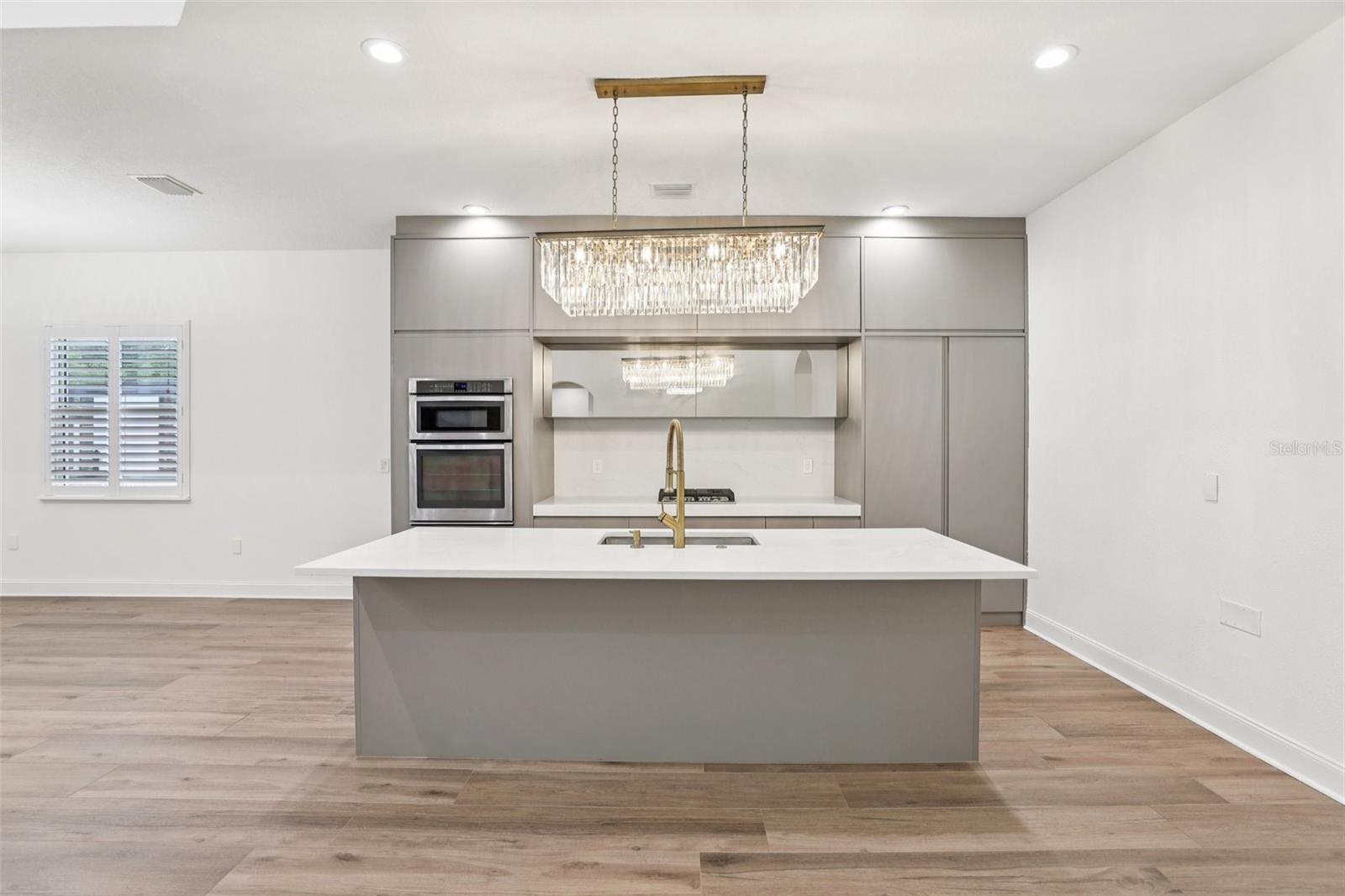 ROYAL CYPRESS PRESERVE-PH 3 - Residential