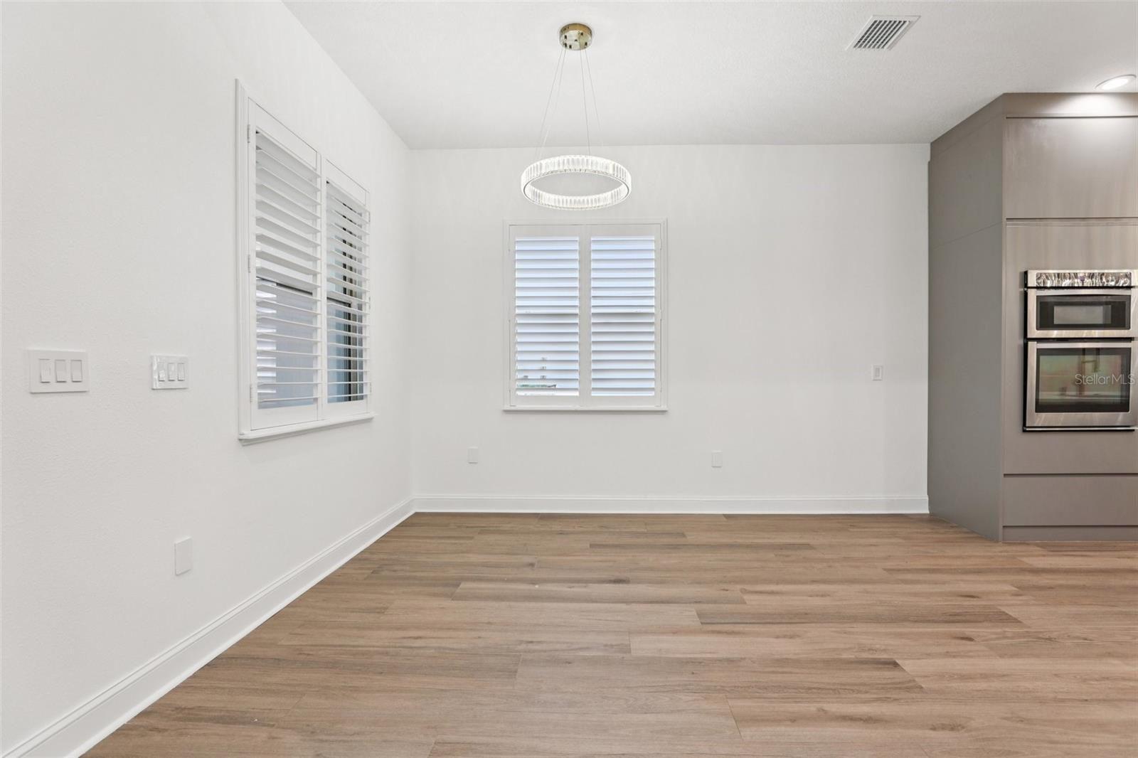 ROYAL CYPRESS PRESERVE-PH 3 - Residential