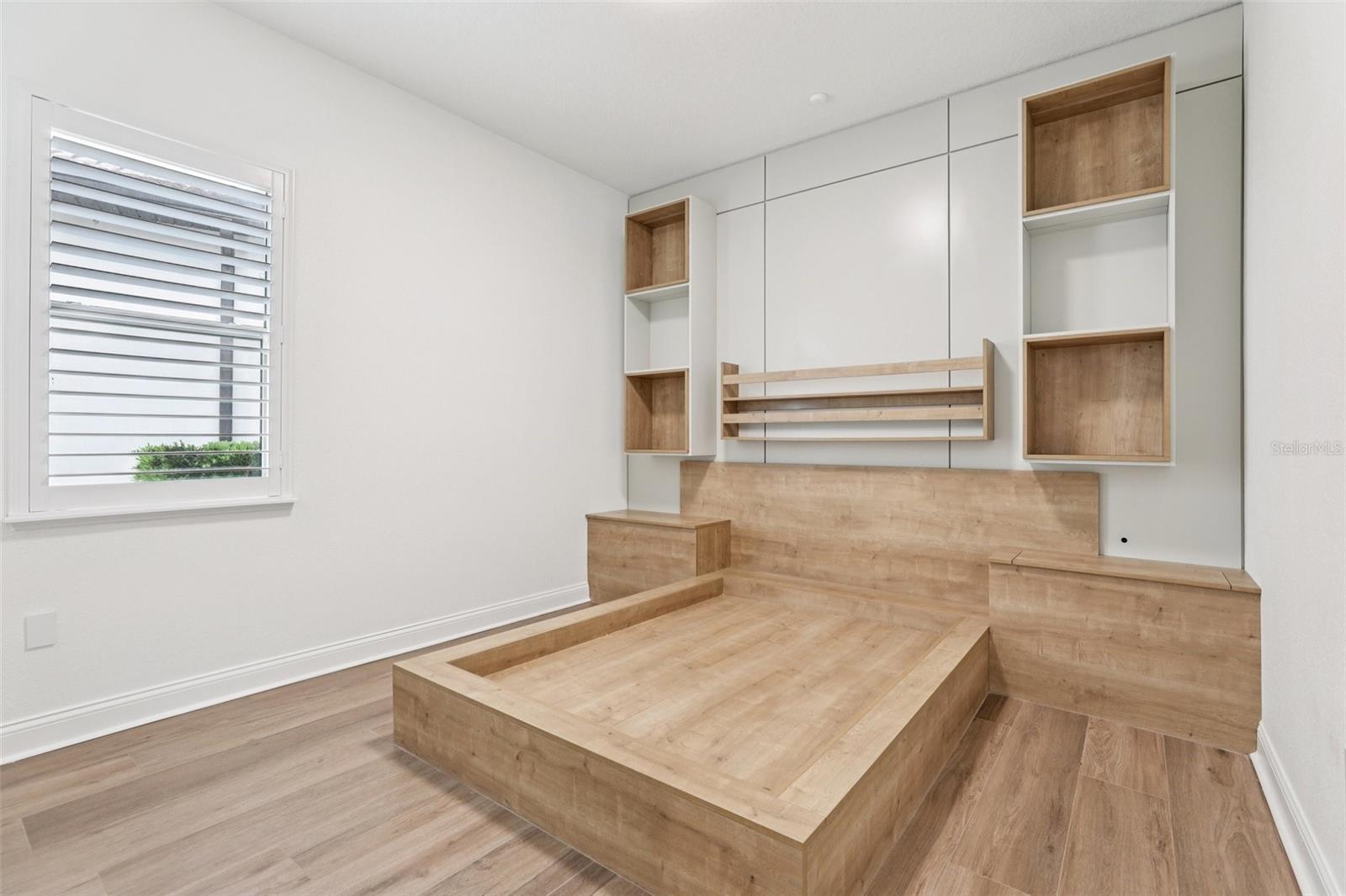 ROYAL CYPRESS PRESERVE-PH 3 - Residential