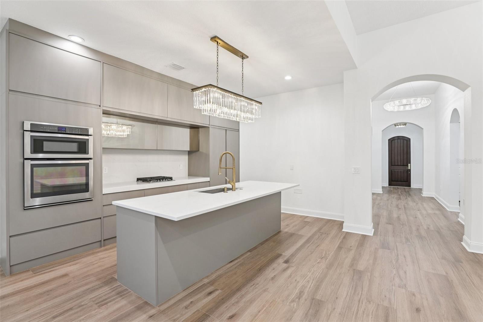 ROYAL CYPRESS PRESERVE-PH 3 - Residential