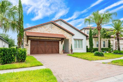 Photo of 10409 Angel Oak Court, Orlando, FL 32836 (MLS # O6397711)