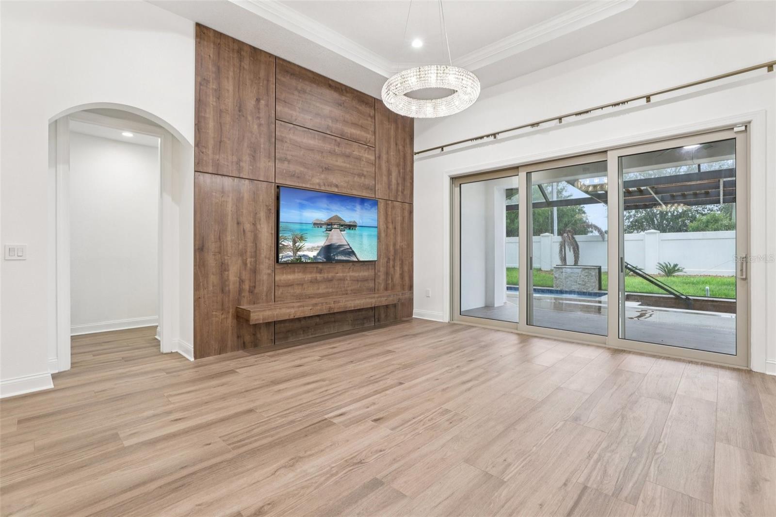 ROYAL CYPRESS PRESERVE-PH 3 - Residential