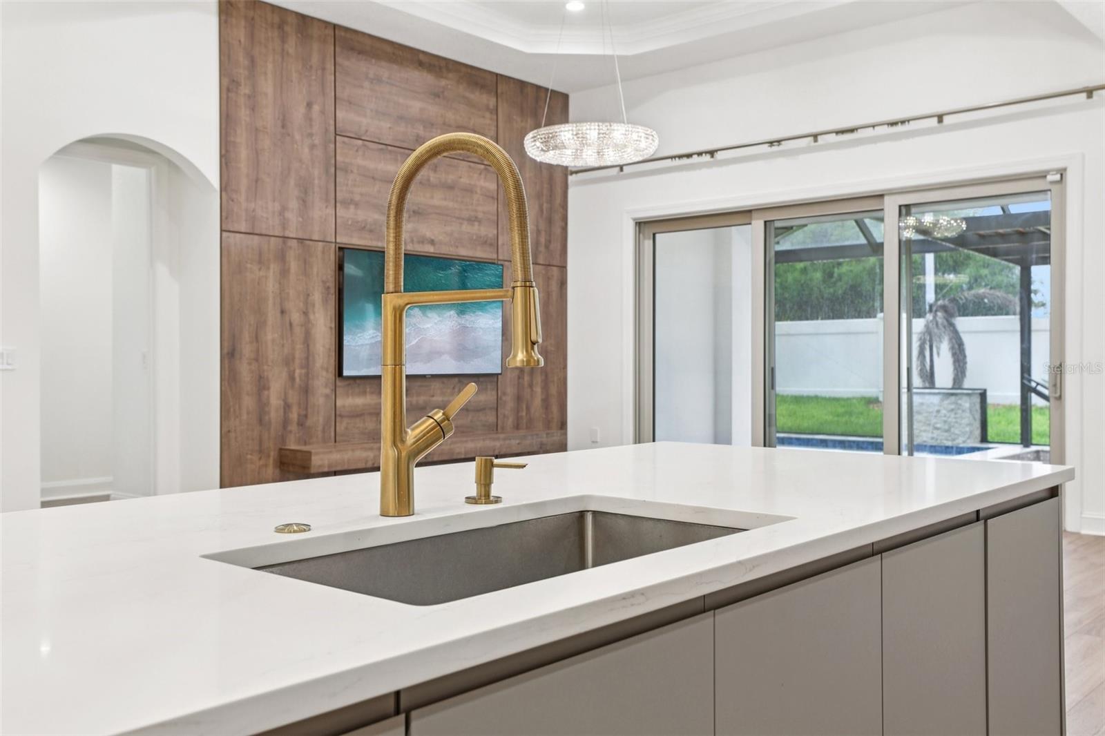 ROYAL CYPRESS PRESERVE-PH 3 - Residential