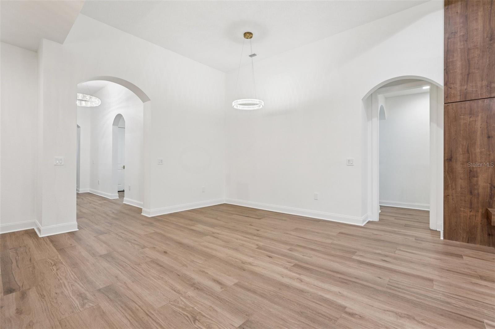 ROYAL CYPRESS PRESERVE-PH 3 - Residential