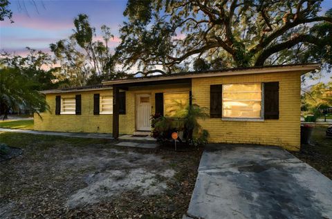 Photo of 3624 E Fern Street, Tampa, FL 33610 (MLS # TB8454946)