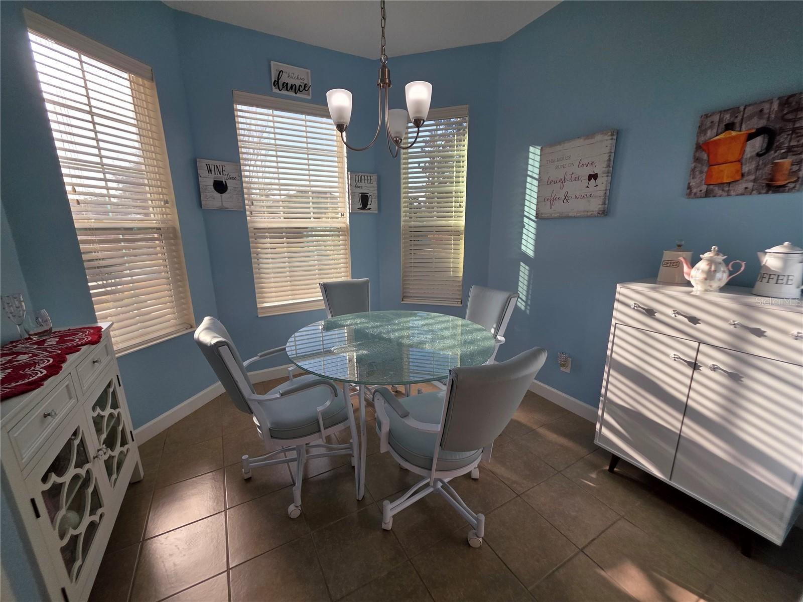 LAKES OF MOUNT DORA - Residential