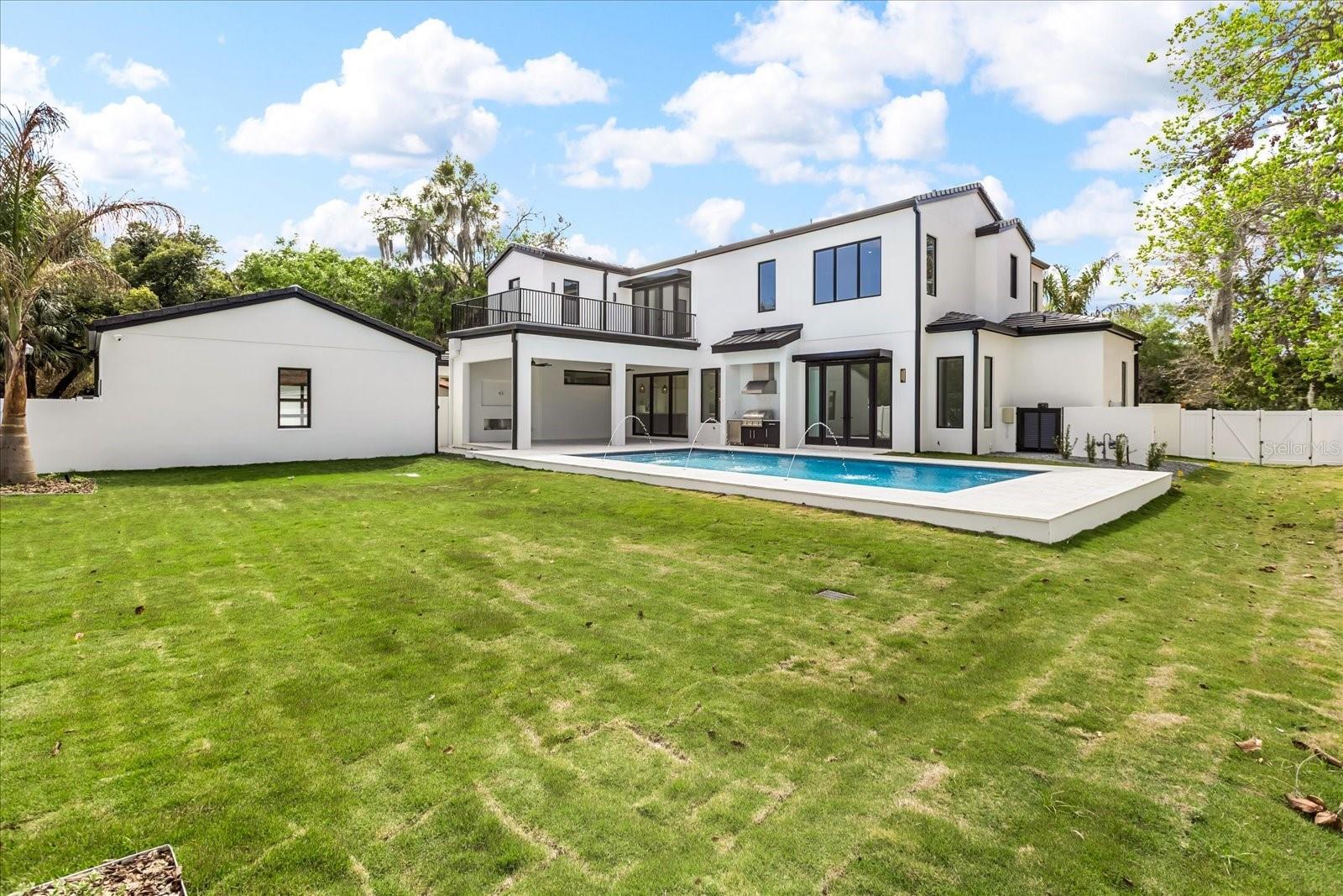 TUSCANIA - Residential