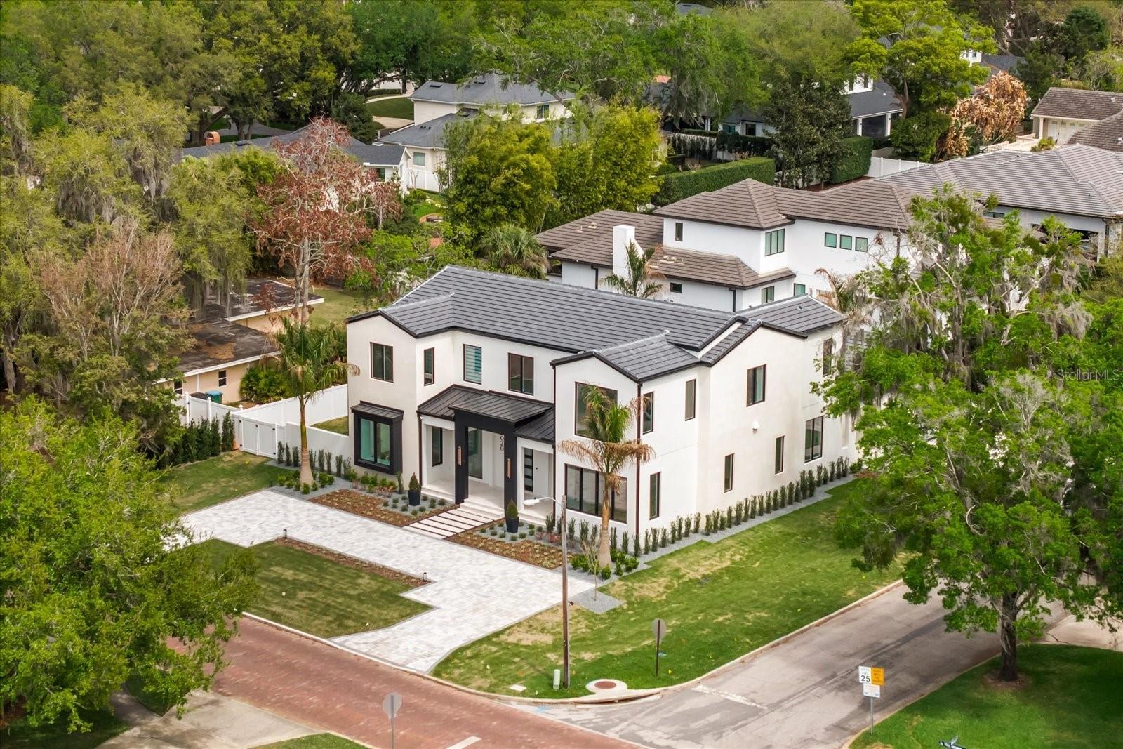 TUSCANIA - Residential