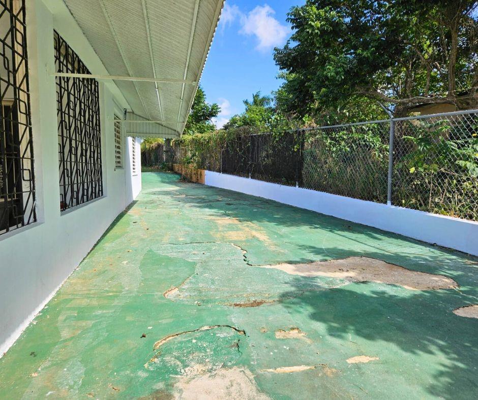 CORRALES WARD - Residential