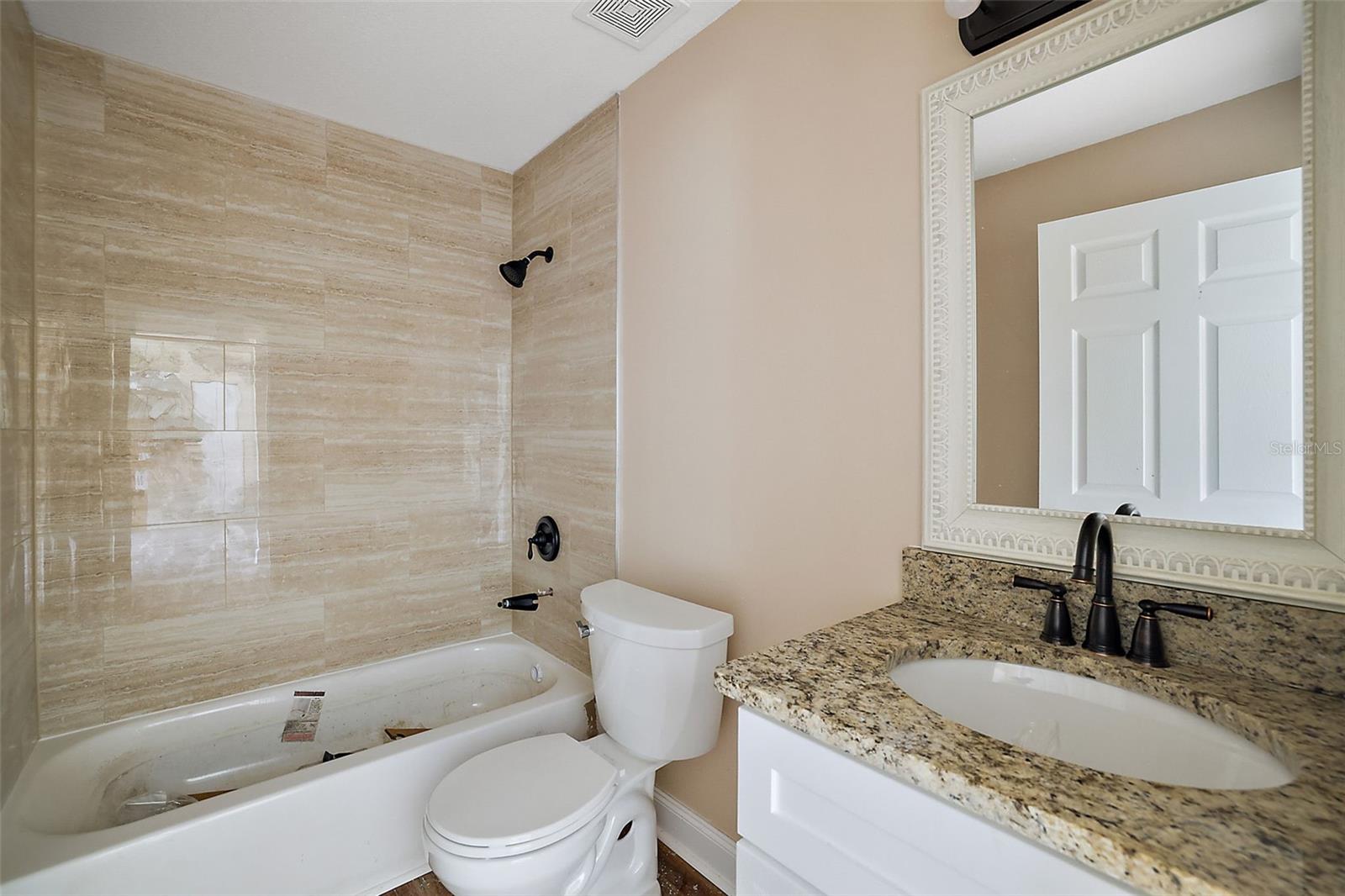 ROLLING RANCH ESTATE - Residential