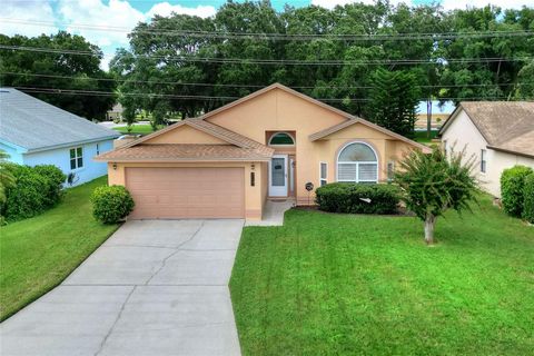 A home in LAKELAND