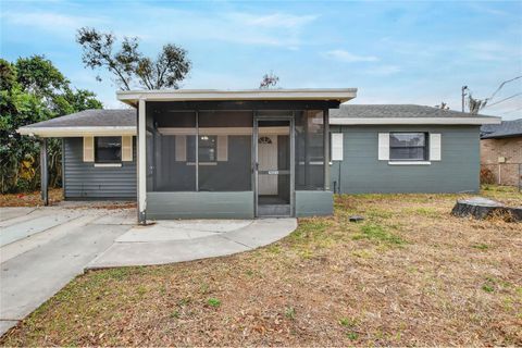 Photo of 435 Lucille Street, Bartow, FL 33830 (MLS # L4959658)