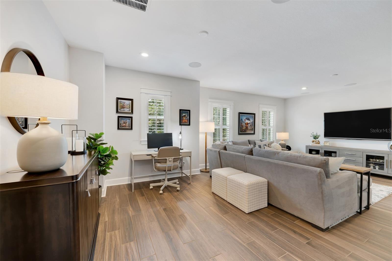 CLAIR MEL SUB UNIT - Residential