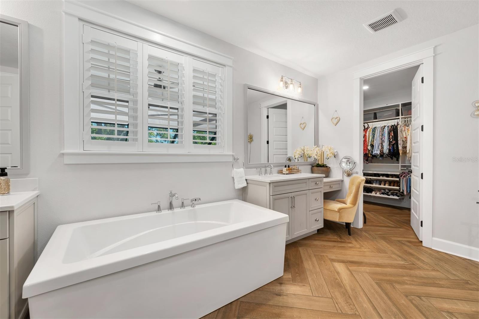 CLAIR MEL SUB UNIT - Residential